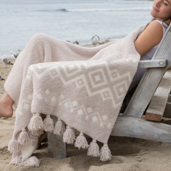 Barefoot Dreams Other - Barefoot Dreams CozyChic Topanga Blanket